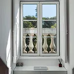 Appartement Principe Real Charming Garden View Flat At The Heart Of