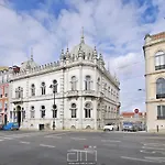 Appartement Principe Real Charming Garden View Flat At The Heart Of